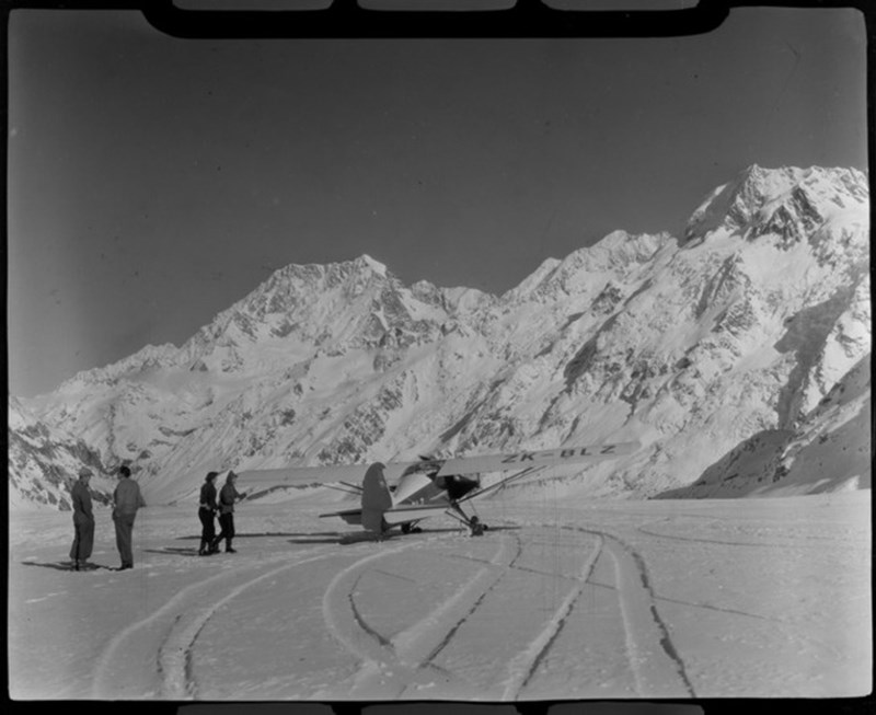 Ski Plane