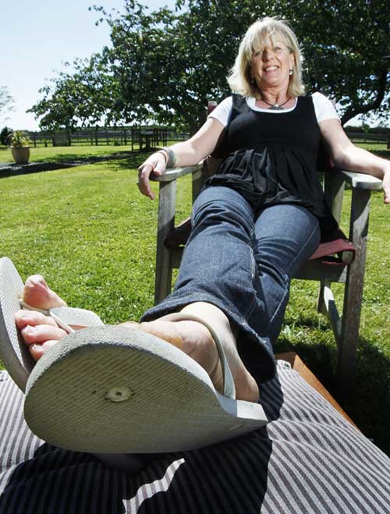 Jandals — gallery image