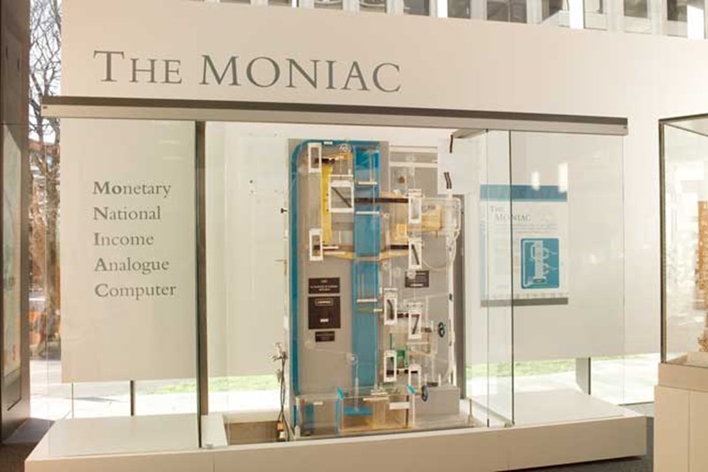 Moniac hydraulic computer — gallery image